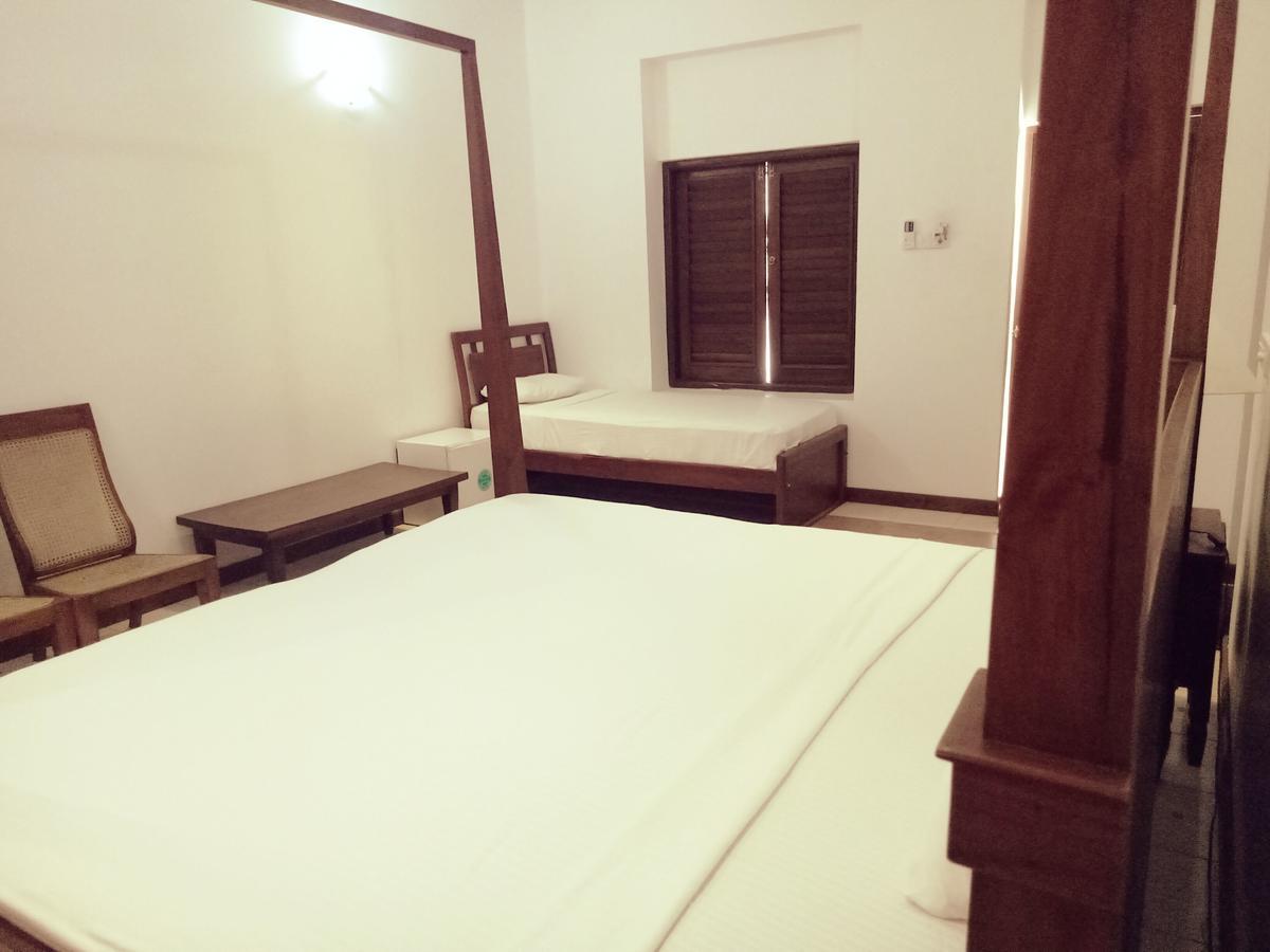 Welcombe Hotel Тринкомале Екстериор снимка